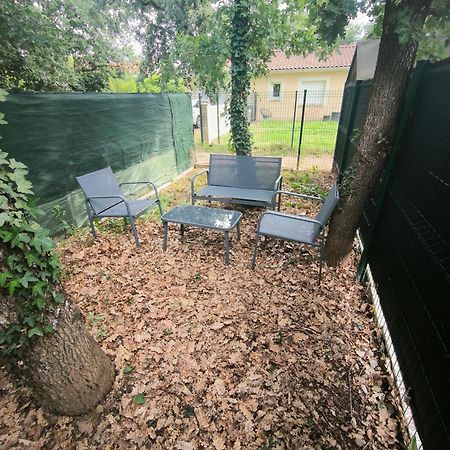 Maisonnette Avec Jardin Коломье Экстерьер фото